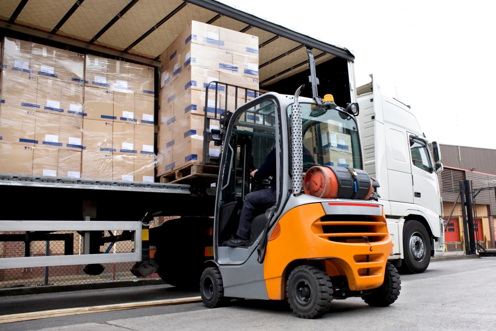 Forklift loading lorry